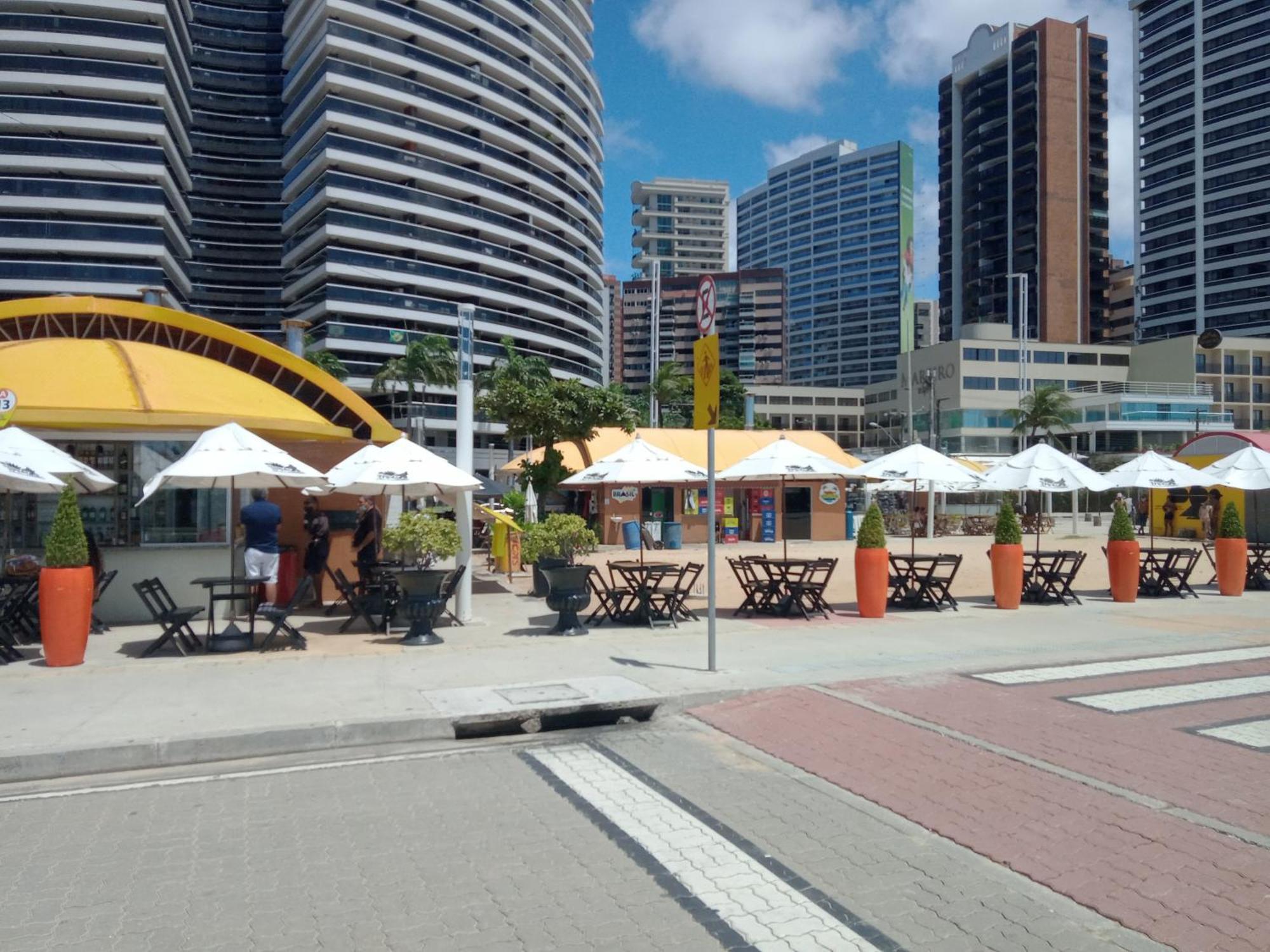 Flat Mar Brasil Tropical - Apartamento De 2 Quartos Com Suite E Vista Do Mar Fortaleza  Eksteriør billede
